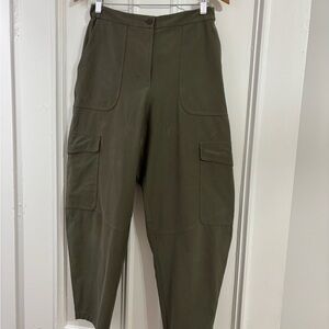Women’s Lululemon Cargo Pants